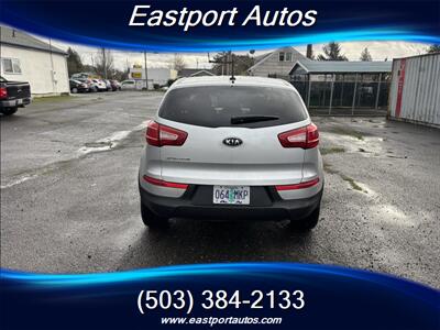 2012 Kia Sportage LX   - Photo 8 - Portland, OR 97266