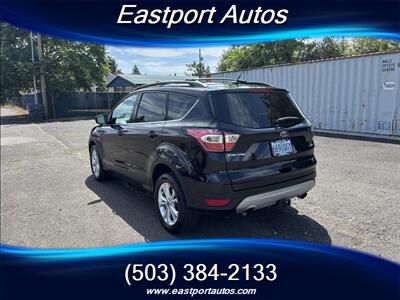 2017 Ford Escape SE   - Photo 6 - Portland, OR 97266