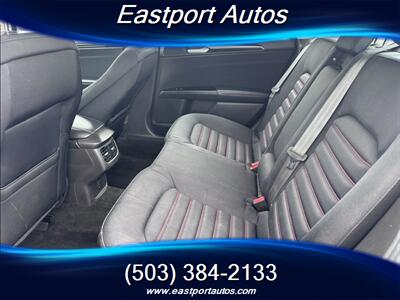 2016 Ford Fusion SE   - Photo 11 - Portland, OR 97266