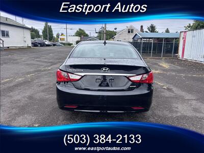 2013 Hyundai SONATA Limited   - Photo 8 - Portland, OR 97266