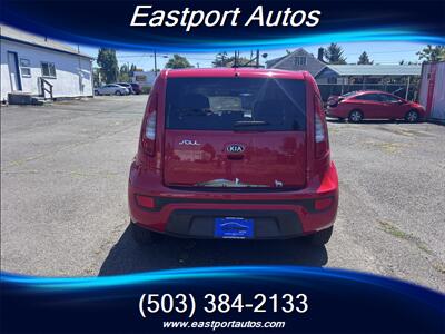 2013 Kia Soul   - Photo 8 - Portland, OR 97266