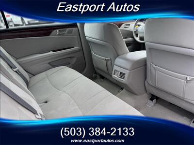 2011 Toyota Avalon   - Photo 11 - Portland, OR 97266