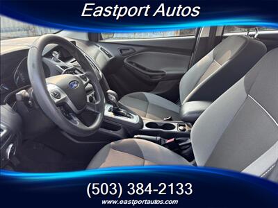 2012 Ford Focus SE   - Photo 9 - Portland, OR 97266