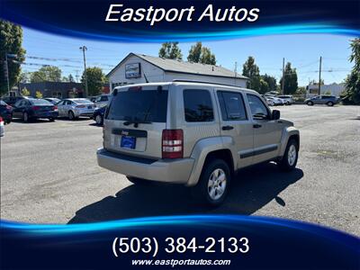 2011 Jeep Liberty Sport   - Photo 5 - Portland, OR 97266