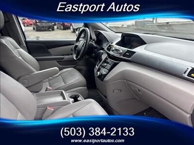 2011 Honda Odyssey EX-L   - Photo 12 - Portland, OR 97266