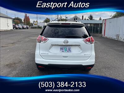 2016 Nissan Rogue SV   - Photo 8 - Portland, OR 97266