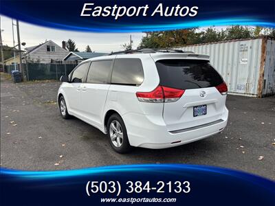 2013 Toyota Sienna LE 7-Passenger Auto   - Photo 6 - Portland, OR 97266