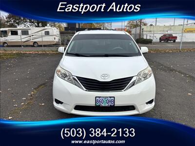 2013 Toyota Sienna LE 7-Passenger Auto   - Photo 7 - Portland, OR 97266