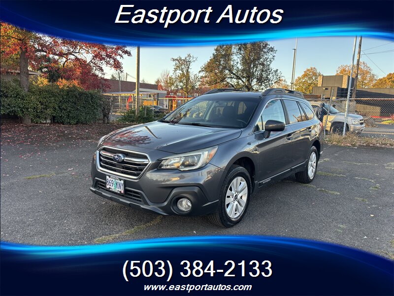2018 Subaru Outback 2.5i Premium   - Photo 1 - Portland, OR 97266