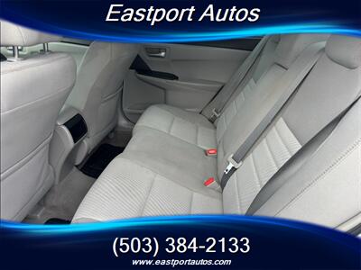 2015 Toyota Camry LE   - Photo 12 - Portland, OR 97266
