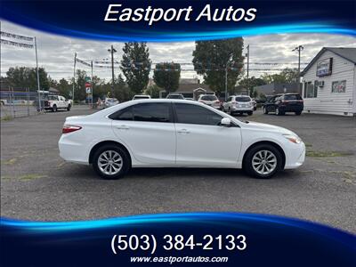 2015 Toyota Camry LE   - Photo 4 - Portland, OR 97266