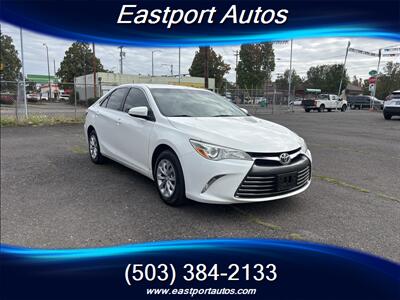 2015 Toyota Camry LE   - Photo 2 - Portland, OR 97266
