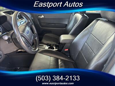 2010 Ford Escape Limited   - Photo 10 - Portland, OR 97266