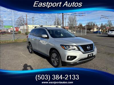 2017 Nissan Pathfinder SV   - Photo 2 - Portland, OR 97266