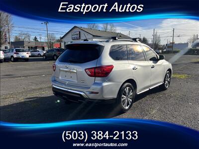 2017 Nissan Pathfinder SV   - Photo 6 - Portland, OR 97266