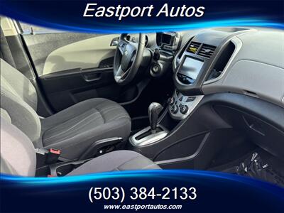 2014 Chevrolet Sonic LT Auto   - Photo 10 - Portland, OR 97266