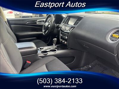 2019 Nissan Pathfinder SV   - Photo 10 - Portland, OR 97266