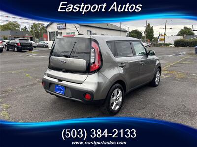 2019 Kia Soul   - Photo 4 - Portland, OR 97266