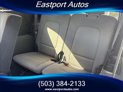 2017 Hyundai SANTA FE SE   - Photo 12 - Portland, OR 97266
