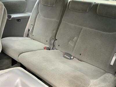 2008 Toyota Sienna CE 7-Passenger   - Photo 23 - Crest Hill, IL 60403