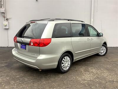 2008 Toyota Sienna CE 7-Passenger   - Photo 8 - Crest Hill, IL 60403