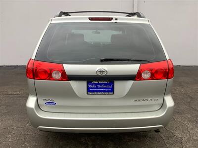 2008 Toyota Sienna CE 7-Passenger   - Photo 6 - Crest Hill, IL 60403