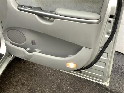 2008 Toyota Sienna CE 7-Passenger   - Photo 26 - Crest Hill, IL 60403