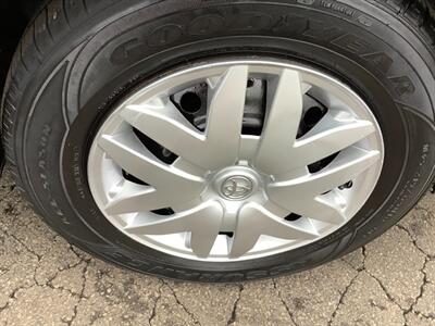 2008 Toyota Sienna CE 7-Passenger   - Photo 38 - Crest Hill, IL 60403