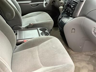 2008 Toyota Sienna CE 7-Passenger   - Photo 27 - Crest Hill, IL 60403