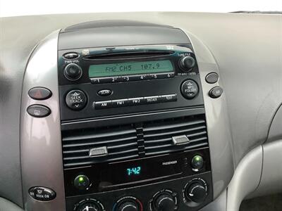 2008 Toyota Sienna CE 7-Passenger   - Photo 17 - Crest Hill, IL 60403