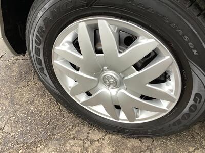 2008 Toyota Sienna CE 7-Passenger   - Photo 35 - Crest Hill, IL 60403