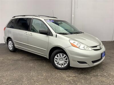 2008 Toyota Sienna CE 7-Passenger   - Photo 11 - Crest Hill, IL 60403