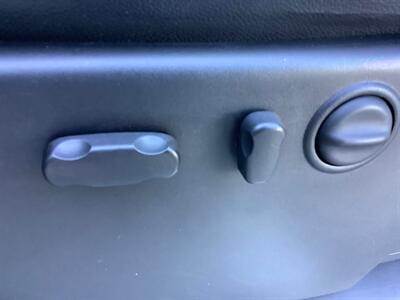 2012 GMC Sierra 1500 SLT   - Photo 14 - Crest Hill, IL 60403