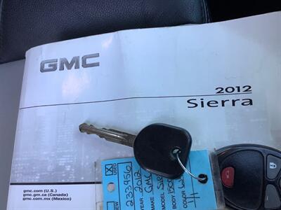 2012 GMC Sierra 1500 SLT   - Photo 32 - Crest Hill, IL 60403