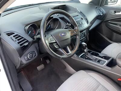 2017 Ford Escape SE   - Photo 19 - Crest Hill, IL 60403