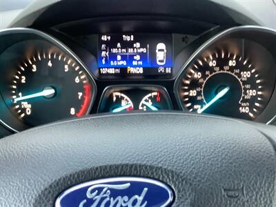 2017 Ford Escape SE   - Photo 10 - Crest Hill, IL 60403