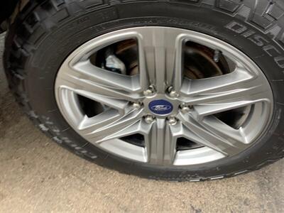 2019 Ford F-150 XLT   - Photo 43 - Crest Hill, IL 60403