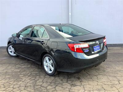 2012 Toyota Camry SE   - Photo 4 - Crest Hill, IL 60403