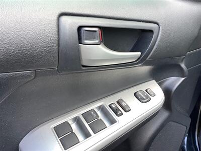2012 Toyota Camry SE   - Photo 19 - Crest Hill, IL 60403