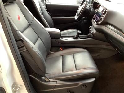 2024 Dodge Durango R/T Plus - Photo 33 - Crest Hill, IL 60403
