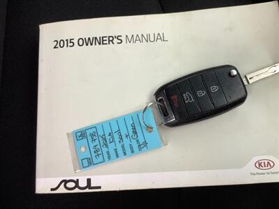 2015 Kia Soul + - Photo 29 - Crest Hill, IL 60403