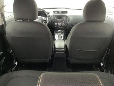 2015 Kia Soul + - Photo 33 - Crest Hill, IL 60403