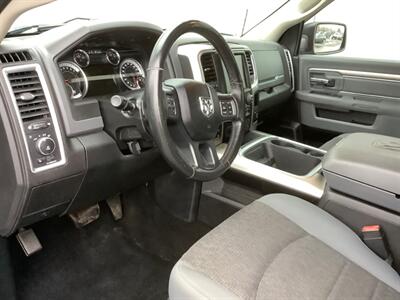 2016 RAM 1500 Big Horn - Photo 14 - Crest Hill, IL 60403