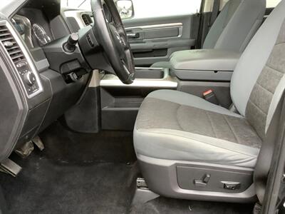 2016 RAM 1500 Big Horn - Photo 13 - Crest Hill, IL 60403