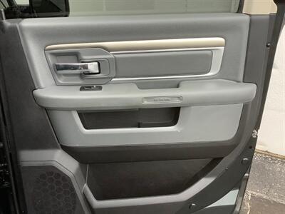 2016 RAM 1500 Big Horn - Photo 25 - Crest Hill, IL 60403