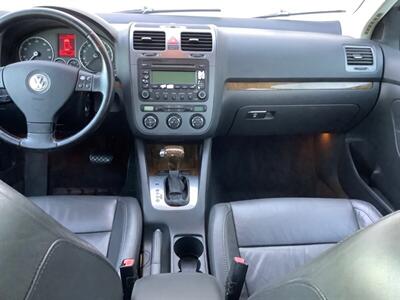 2005 Volkswagen Jetta 2.5   - Photo 30 - Crest Hill, IL 60403