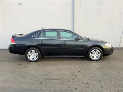 2012 Chevrolet Impala LT   - Photo 4 - Crest Hill, IL 60403