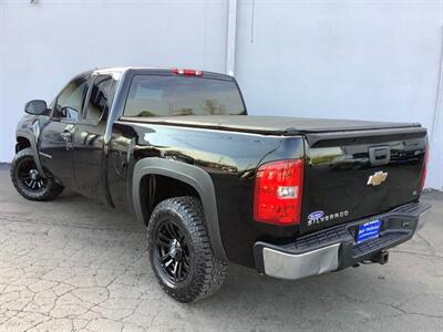 2009 Chevrolet Silverado 1500 Work Truck   - Photo 4 - Crest Hill, IL 60403