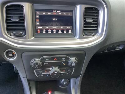 2020 Dodge Charger SXT - Photo 20 - Crest Hill, IL 60403