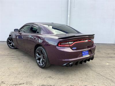 2020 Dodge Charger SXT - Photo 4 - Crest Hill, IL 60403